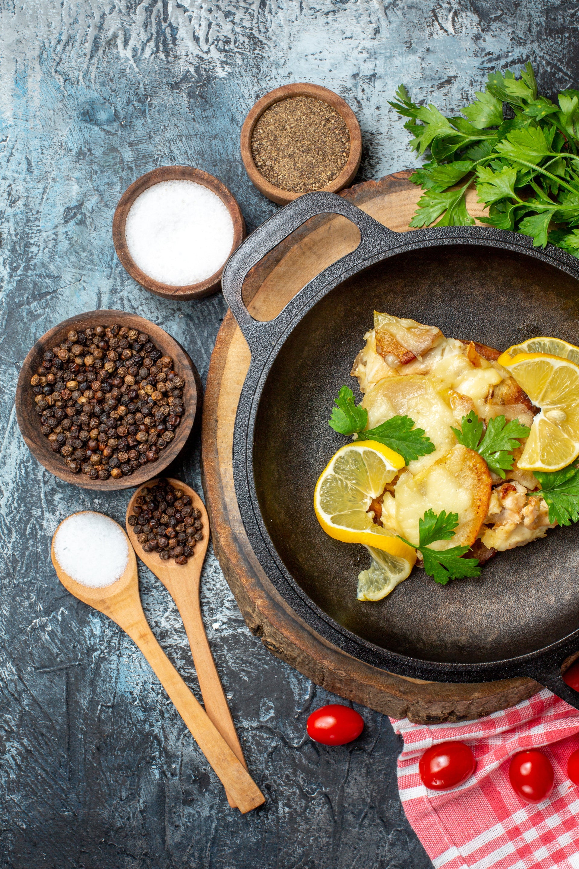 5 Easy Meals to Make in a Cast Iron Skillet: A Spring Kitchen Must-Have
