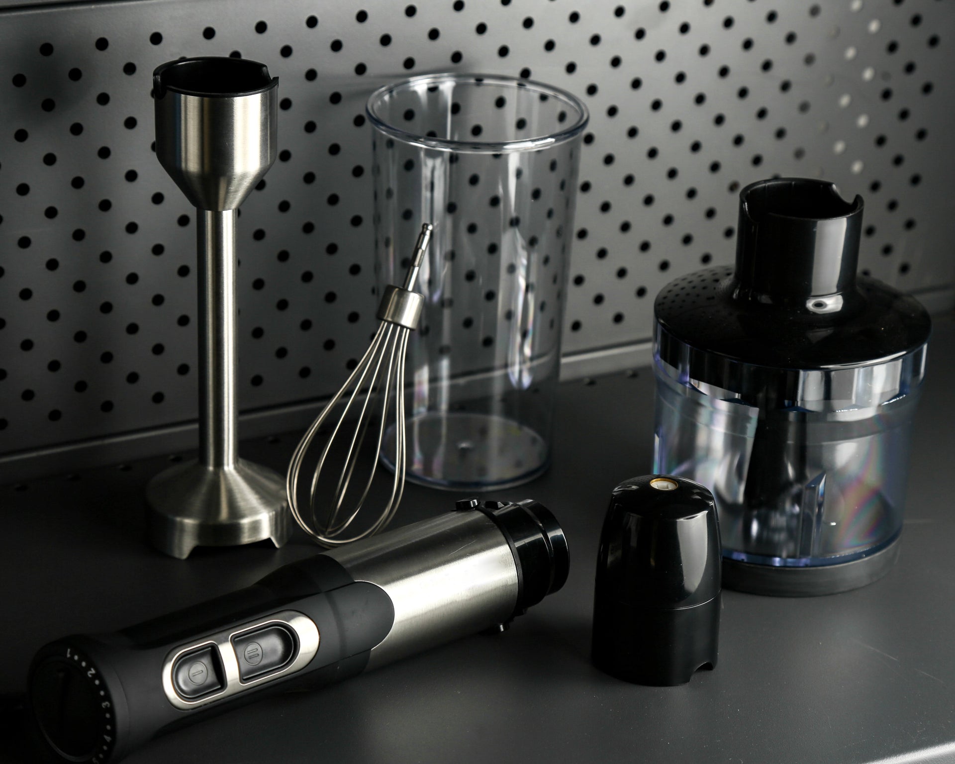 Smart Kitchen Tools Worth the Investment: Summer Cooking Made Simple