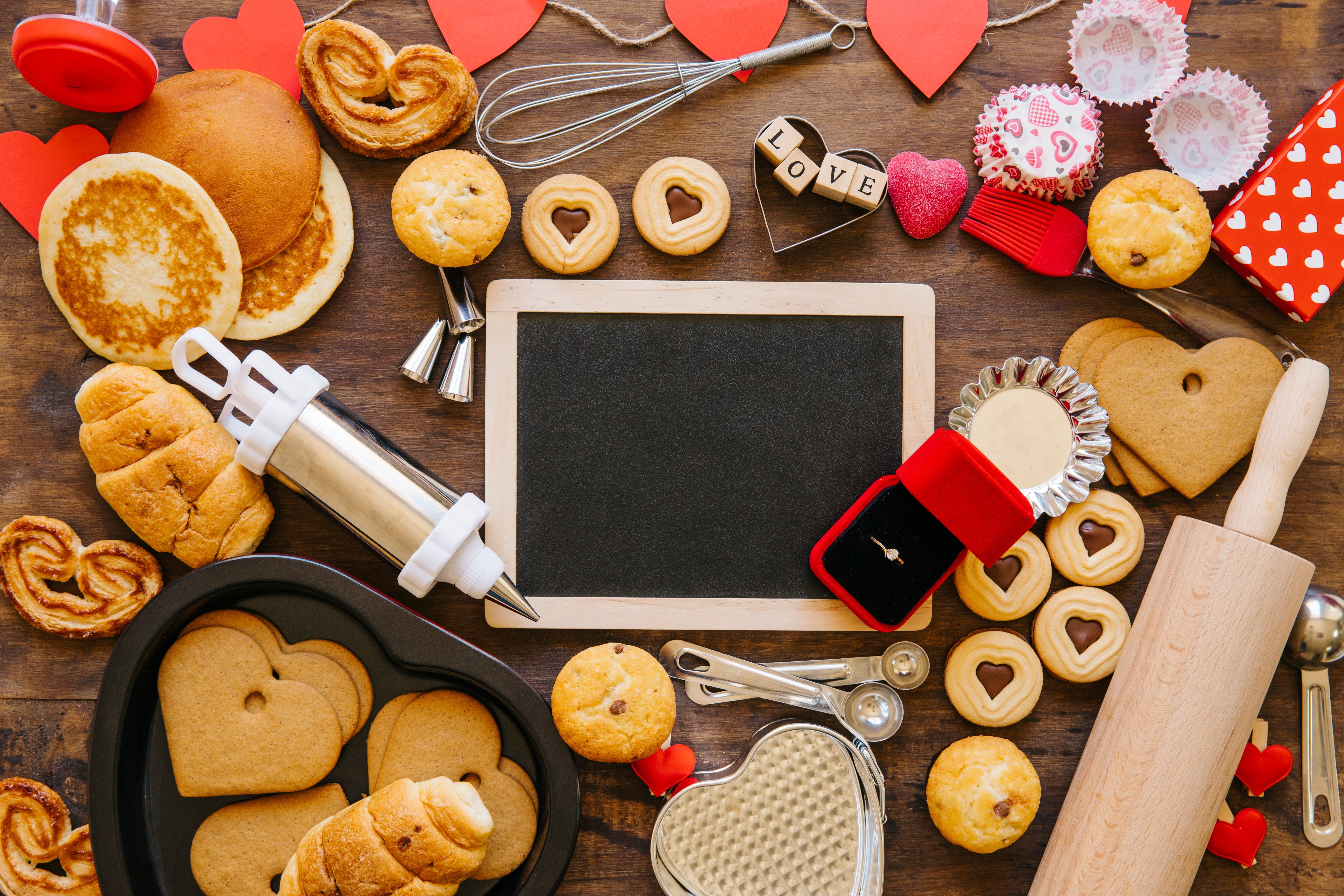 Top Kitchen Gifts for Wedding Registries: Essentials for a Summer-Ready Kitchen