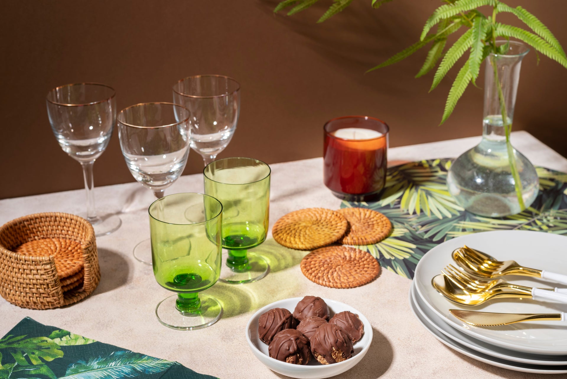 How to Polish Glassware for a Streak-Free Shine: Brighten Your Summer Table